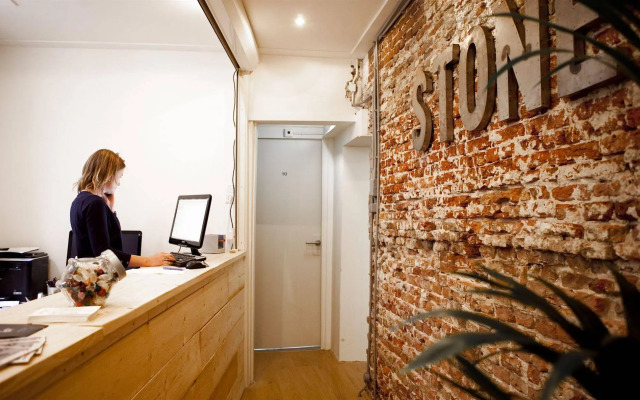 Stone Hotel And Hostel