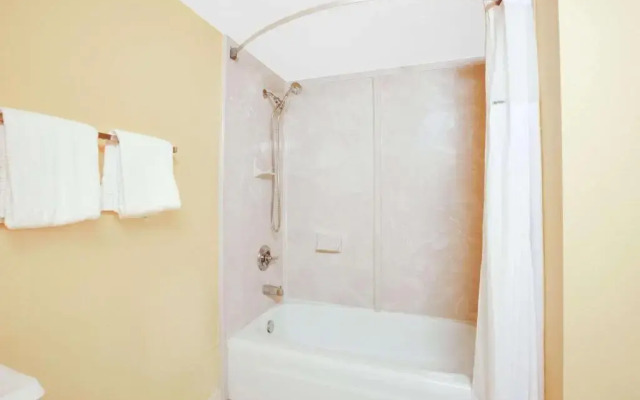 Days Inn Searcy