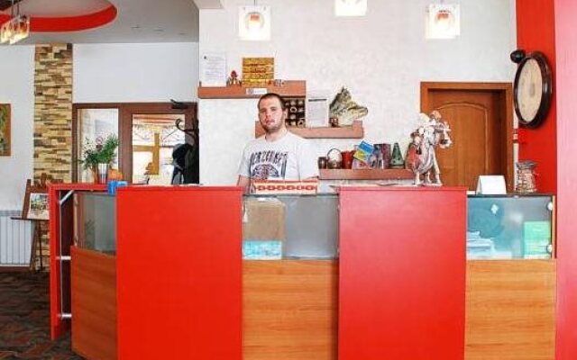 Pirina Club Family Hotel