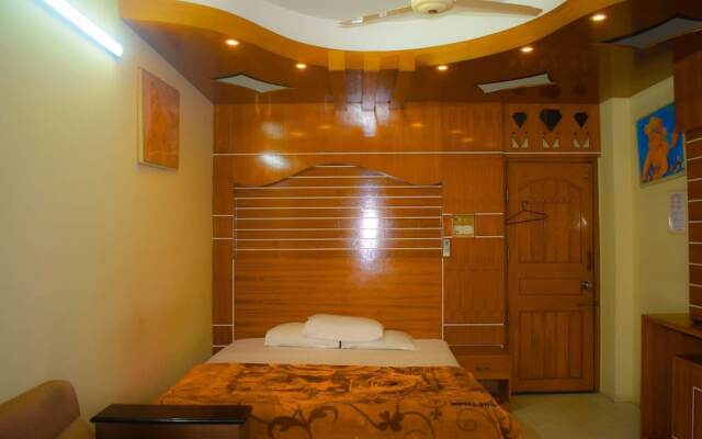 Hotel Diamond Palace