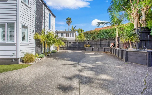 The Oasis Home with Hot Tub and Parking