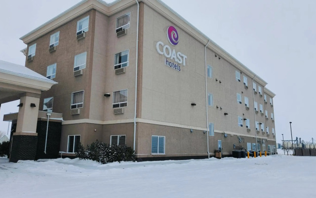 Coast Weyburn Hotel