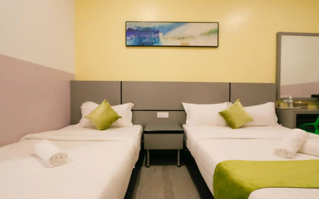 Travelland Hotel