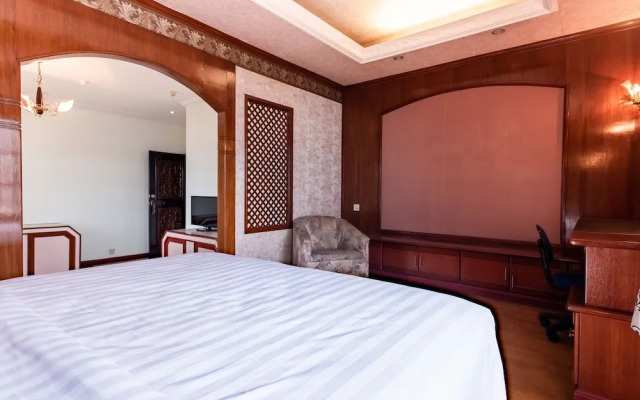 OYO 89735 The Dream Hotel