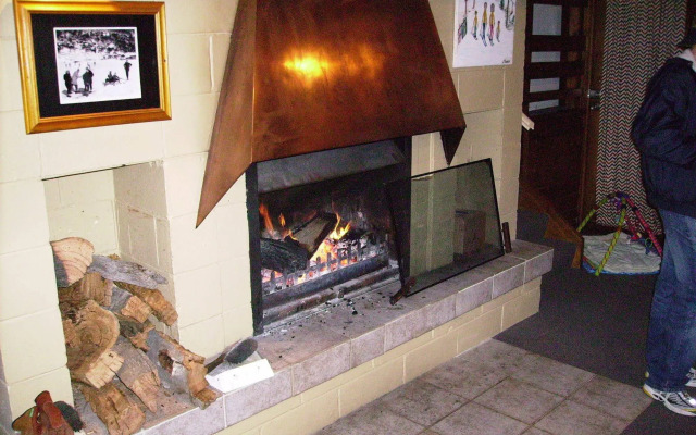 Aneeki Ski Lodge