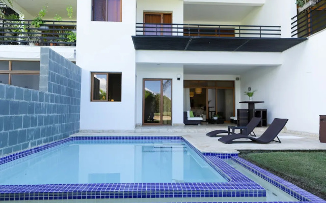 Sybaris Suites