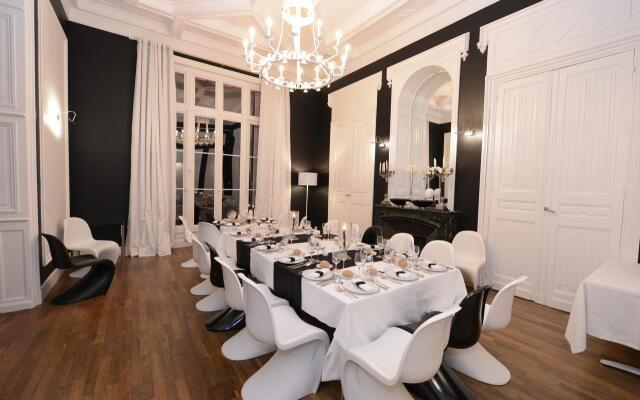 Art Hôtel Rochecorbon