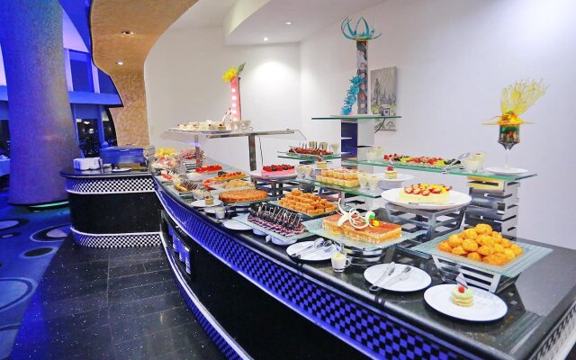 Awaliv International Hotel