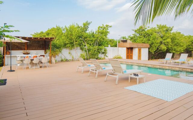 U-GO Magnífica casa con piscina junto al Mar