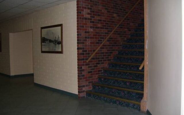 Northwood Plaza Hotel