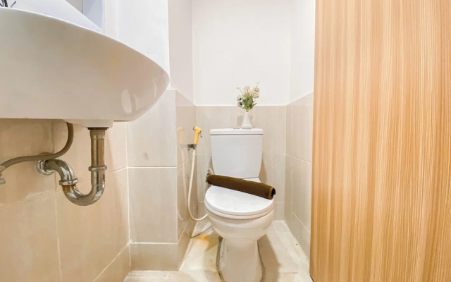 Comfort And Simply Look 2Br At Meikarta Apartment