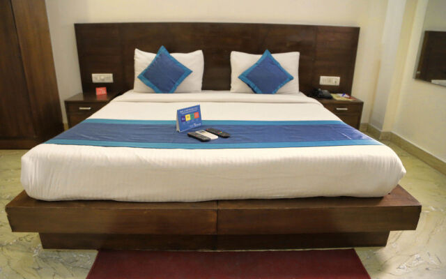 FabHotel Karol Bagh Main Market