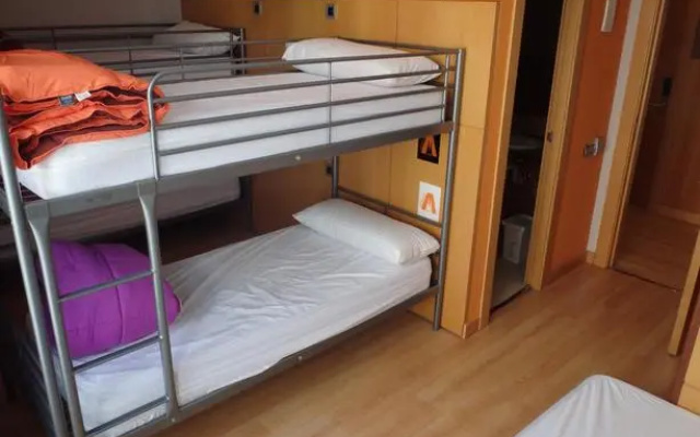 Mola Hostel Burgos