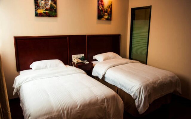 GreenTree Inn Wuhu Fangte Second Phase Nanxiang Wanshang Express Hotel