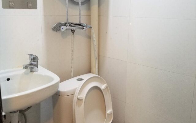 Hong Kong Huazhong Commercial Inn