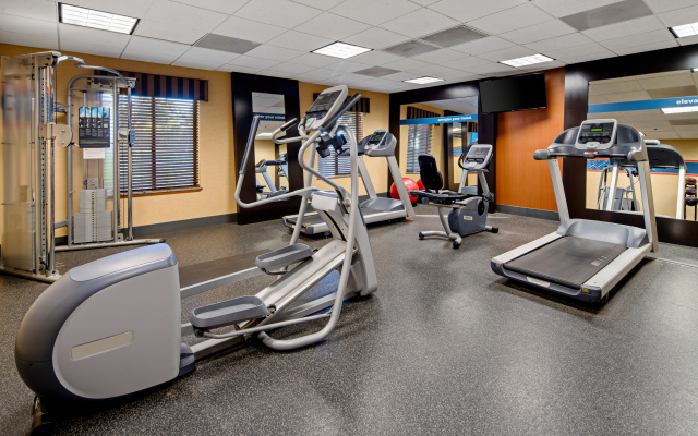 Hampton Inn & Suites Bakersfield/Hwy 58, CA