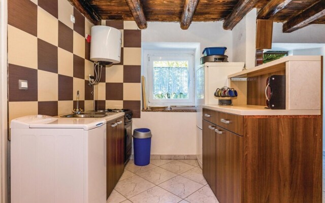 Stunning Home in Stinica With Wifi and 1 Bedrooms