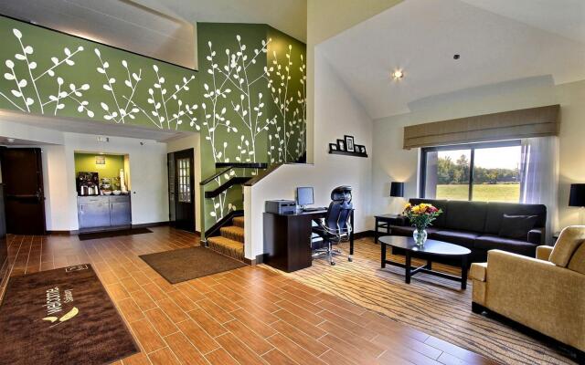 Wingate by Wyndham Salisbury