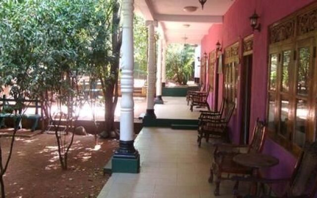 Siyapatha Rest