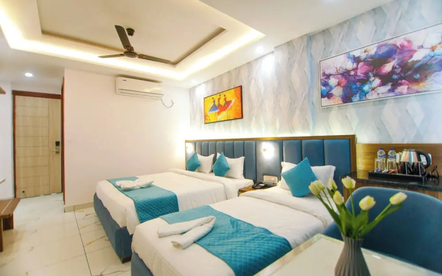 Paarth Grand