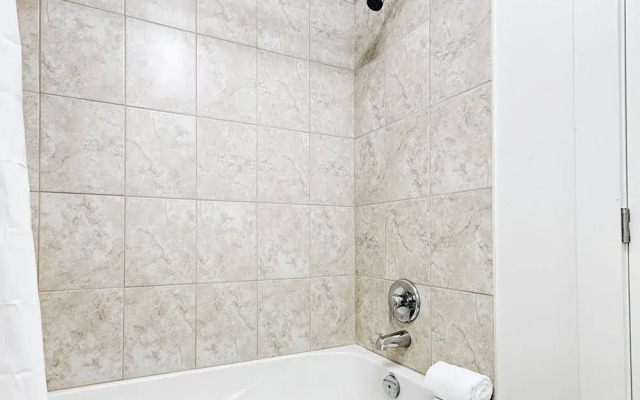 Airy 4BR in Plateau by Sonder