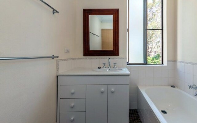 Portside, Unit 11/1 Donald Street