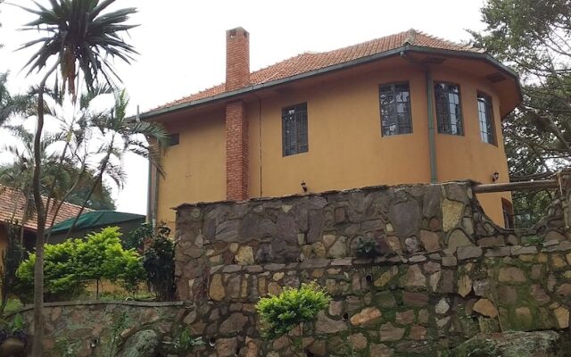 The Estate Ebwerenga