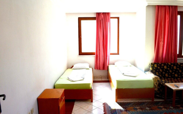 Varol Apart Otel
