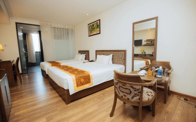 Danaciti Hotel