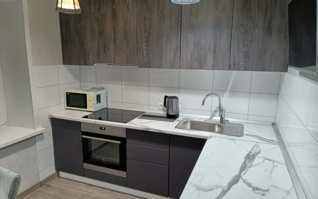 Апартаменты Лакшери на пл. Металлургов, д. 8