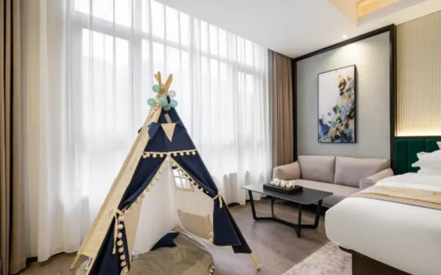 Rezen Retreat(Shanghai Sanjia Xintiandi Tourism Resort)