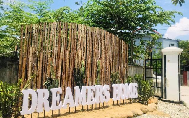 The Dreamers Homestay