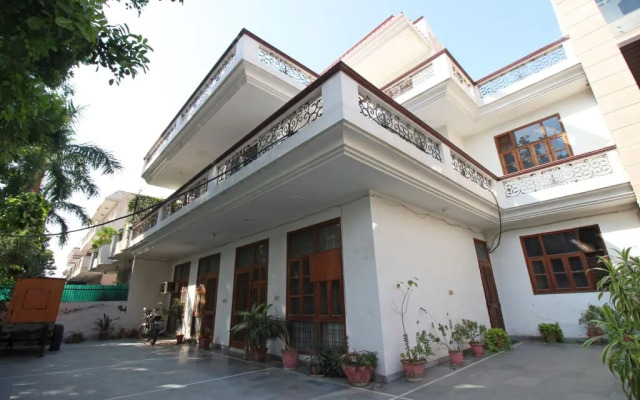 OYO 6835 Gurgaon Rooms