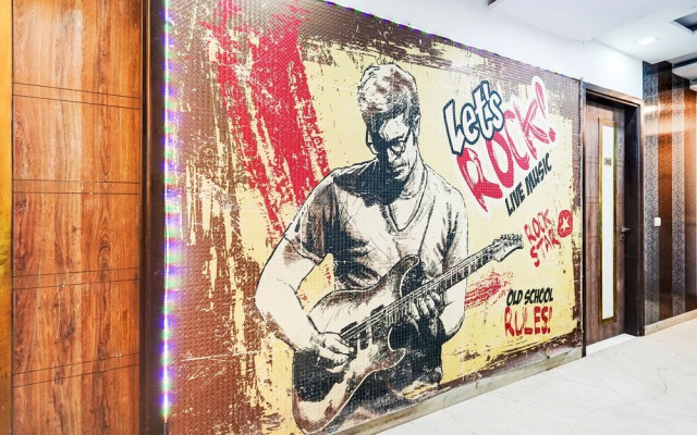 Fabhotel Season Grand