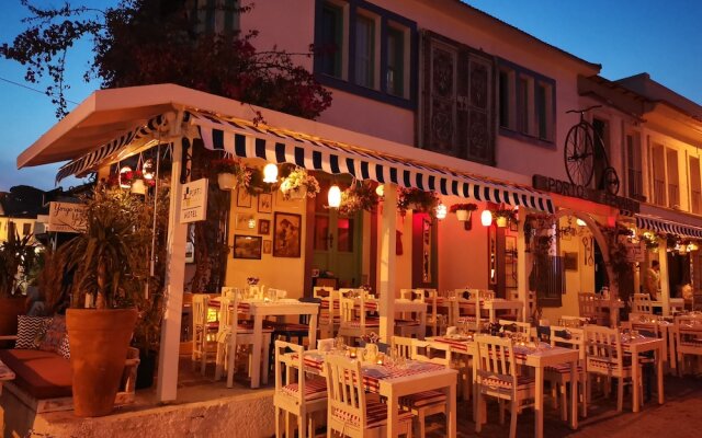 Porto Fenari Butik Otel