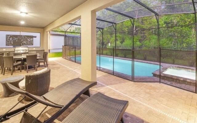 8812wws 8 Bedroom Home