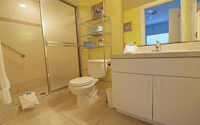 Ocean Village Club L33