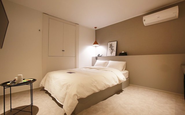 Motel Yam Suwon Cityhall