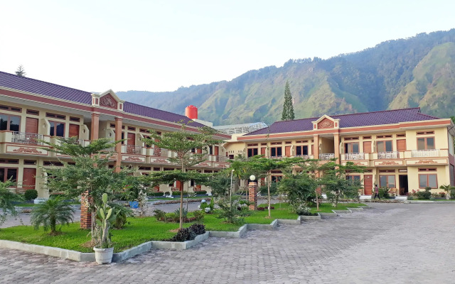 Rogate Beach Hotel