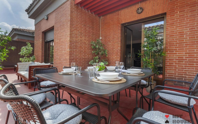 Mit House Latina En Madrid