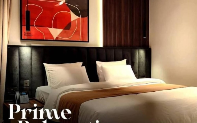Stay And Homely Hotel