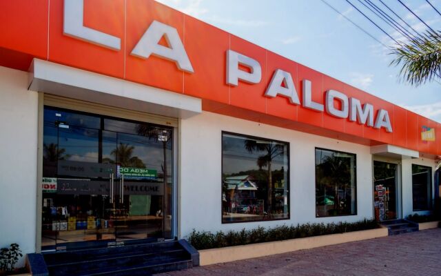 La Paloma Resort