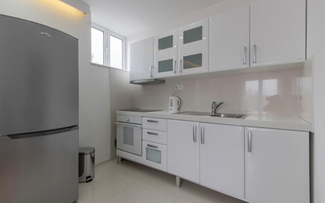 Stunning Apartment in Makarska With Wifi and 2 Bedrooms