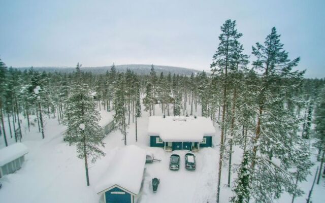 Holiday Home Ylläs mustikka b