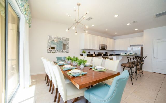 4373 Acorn Court