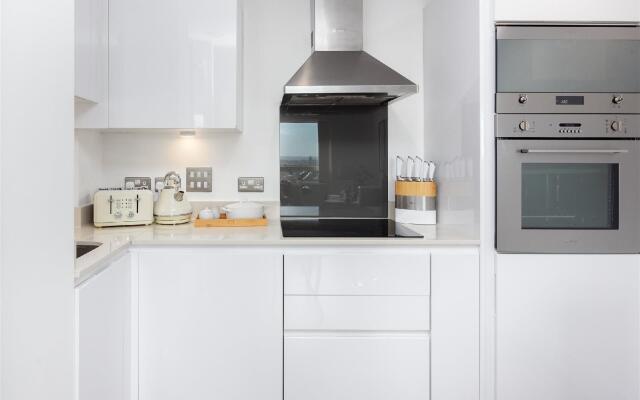 Lincoln Plaza Serviced Apartments