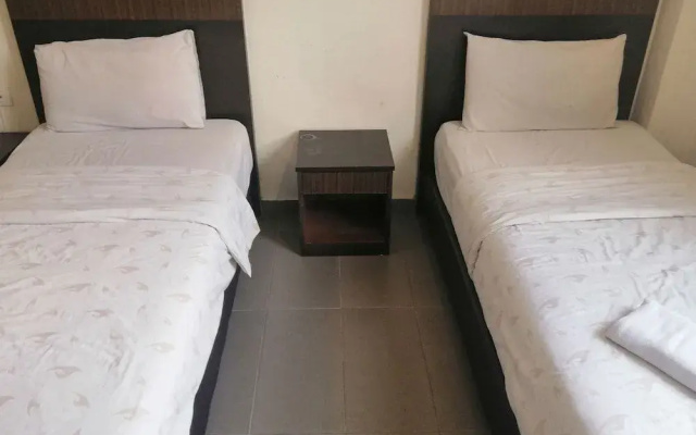 OYO 89948 Hotel Masai Utama