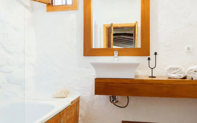 Villa in Buger Near Alcudia Bay Beaches