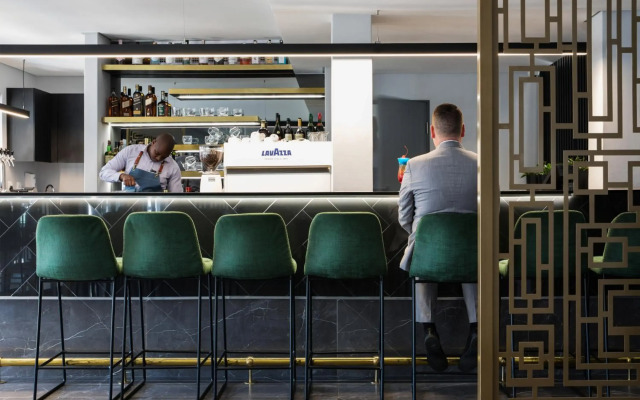 The Capital Melrose