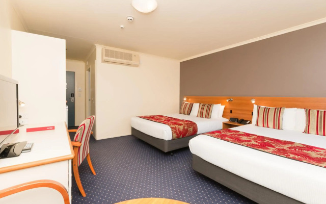 Heartland Hotel Auckland Airport